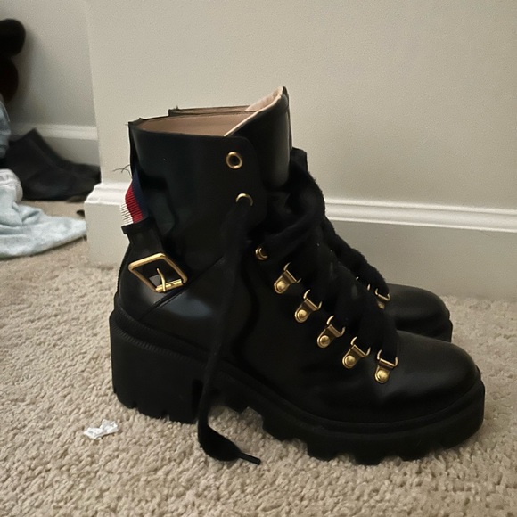 gucci boots - Picture 1 of 2